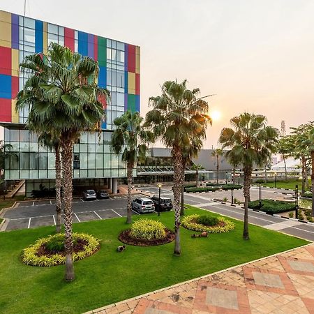 Hotel De Convencoes De Talatona, Hcta Luanda Dış mekan fotoğraf