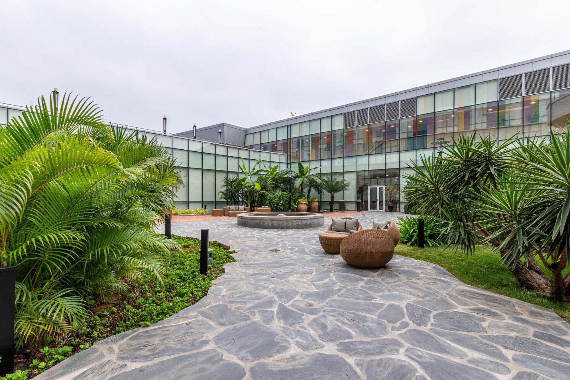 Hotel De Convencoes De Talatona, Hcta Luanda Dış mekan fotoğraf